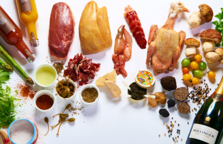 プロフェッショナル向け高級食材や酒類・飲料を食卓へアルカン×「Uber 